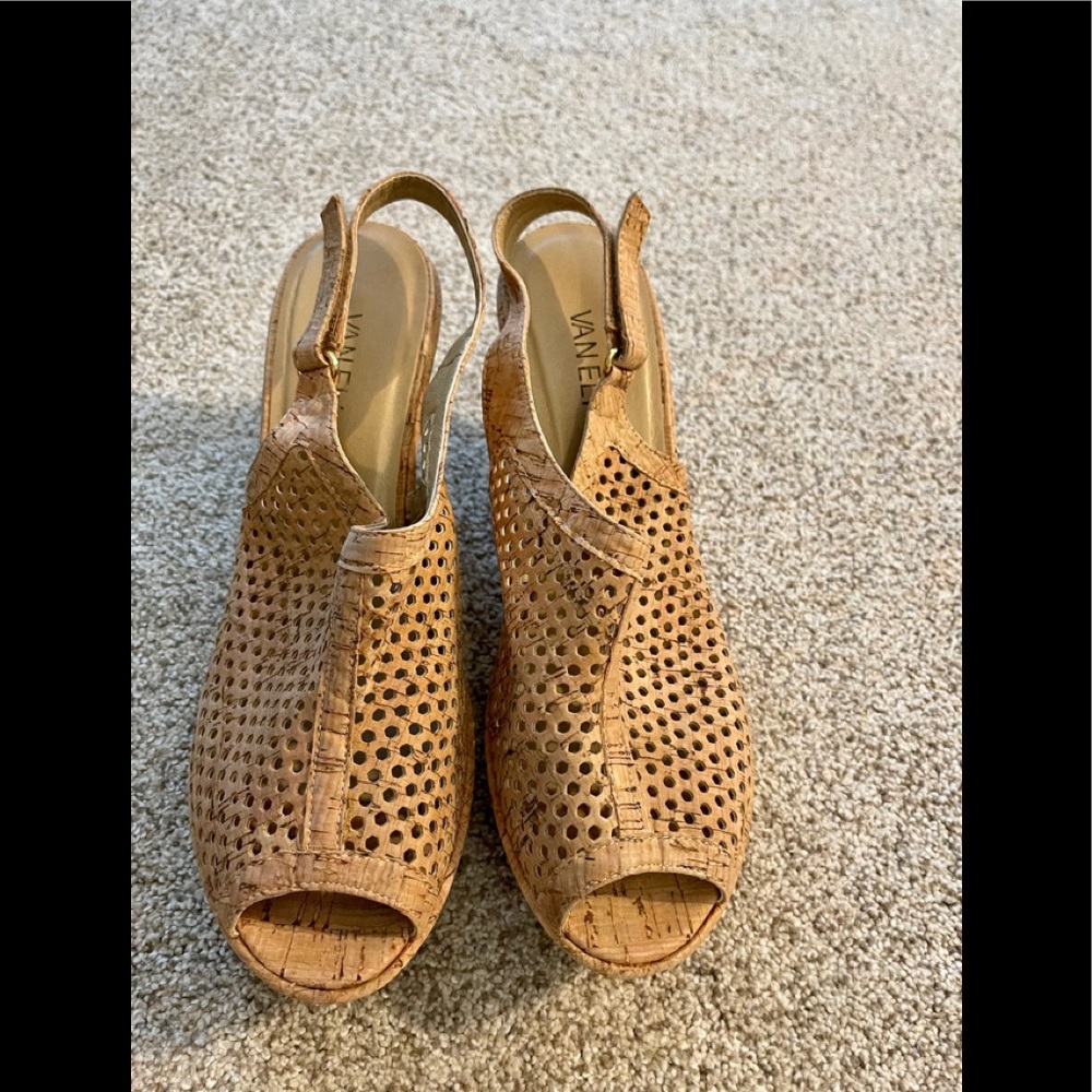 Vaneli Emmalee natural cork wedges.  Sz. 9